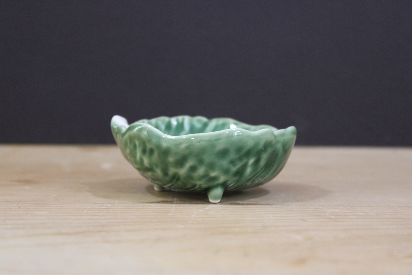Tiny Vintage Green Cabbage Leaf Ceramic Bowl - English Majolica Style Salt Cellar / Trinket Dish