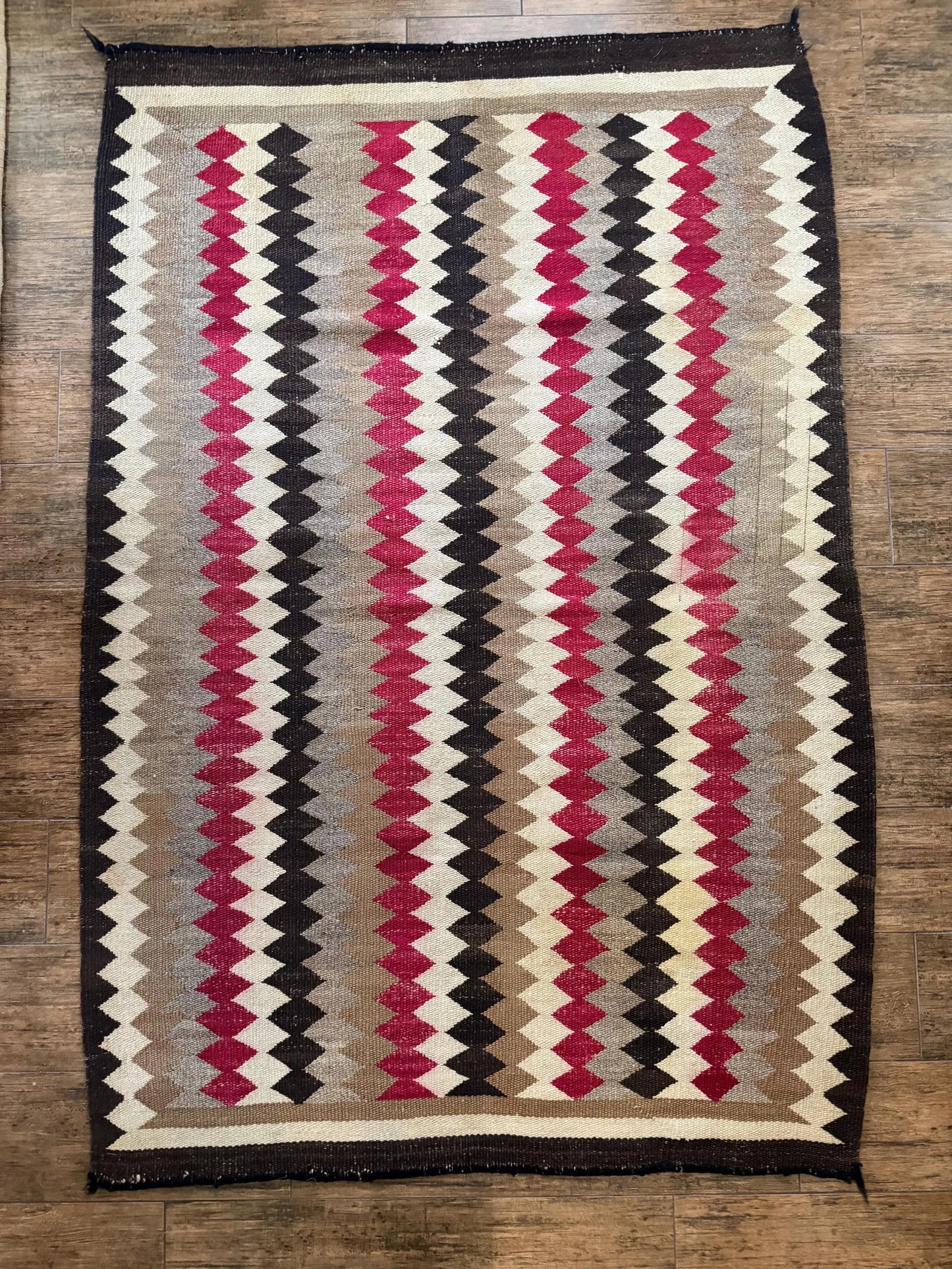 Antique Navajo Transitional Eyedazzler Rug, c. 1910–1918